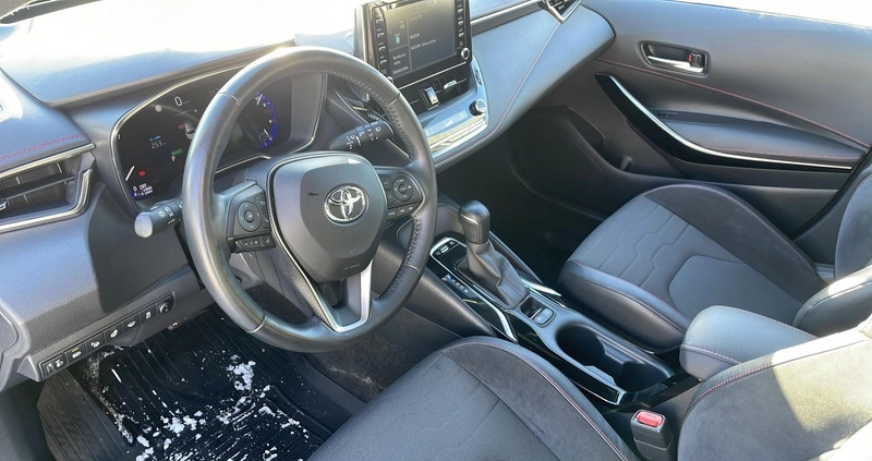 Toyota Corolla cena 96800 przebieg: 122656, rok produkcji 2020 z Tarnowskie Góry małe 379